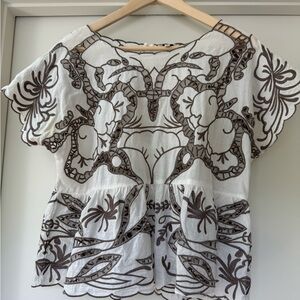 Anthropologie Harlyn Cut-Out Embroidery Top. Size M.